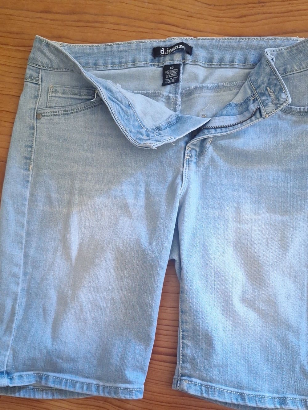 d. jeans Light Blue Women's Denim Boyfriend Shorts